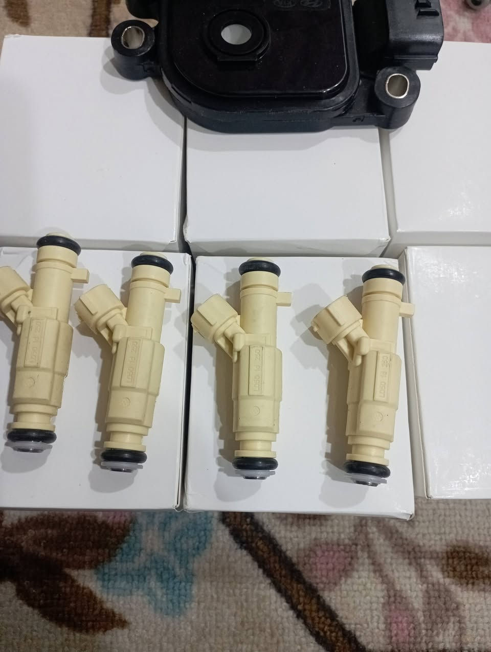 بخاخات جديد ومستخدم 
4سلندر و6سلندر 
للاستفسار
***********
