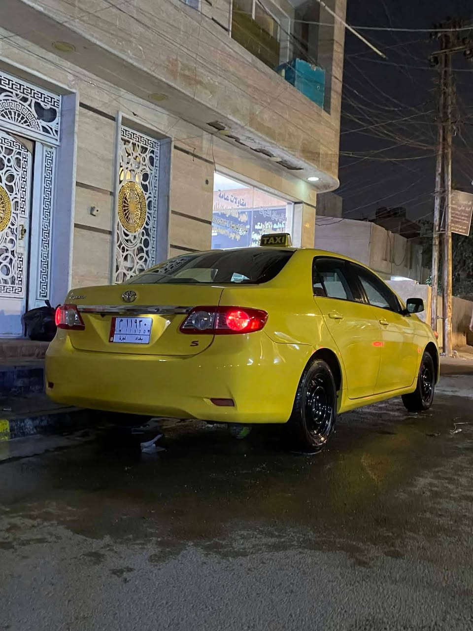 سلام عليكم كورلا موديل 2013 للبيع فقط S حادث امريكا جاملغ خلفي فقط داخل العراق مابيهه ضربه السياره مكفوله كير مكينه تخم تاير صدر جديد منضومه تبريد كامله مصارلهه شهر داخل مدوشم للاستفسار ***********
