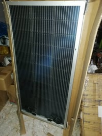 لبيع اللواح طاقه شمسيه جديد باللوك غير مستخدم طول اللوح  الواحد 135 ال...