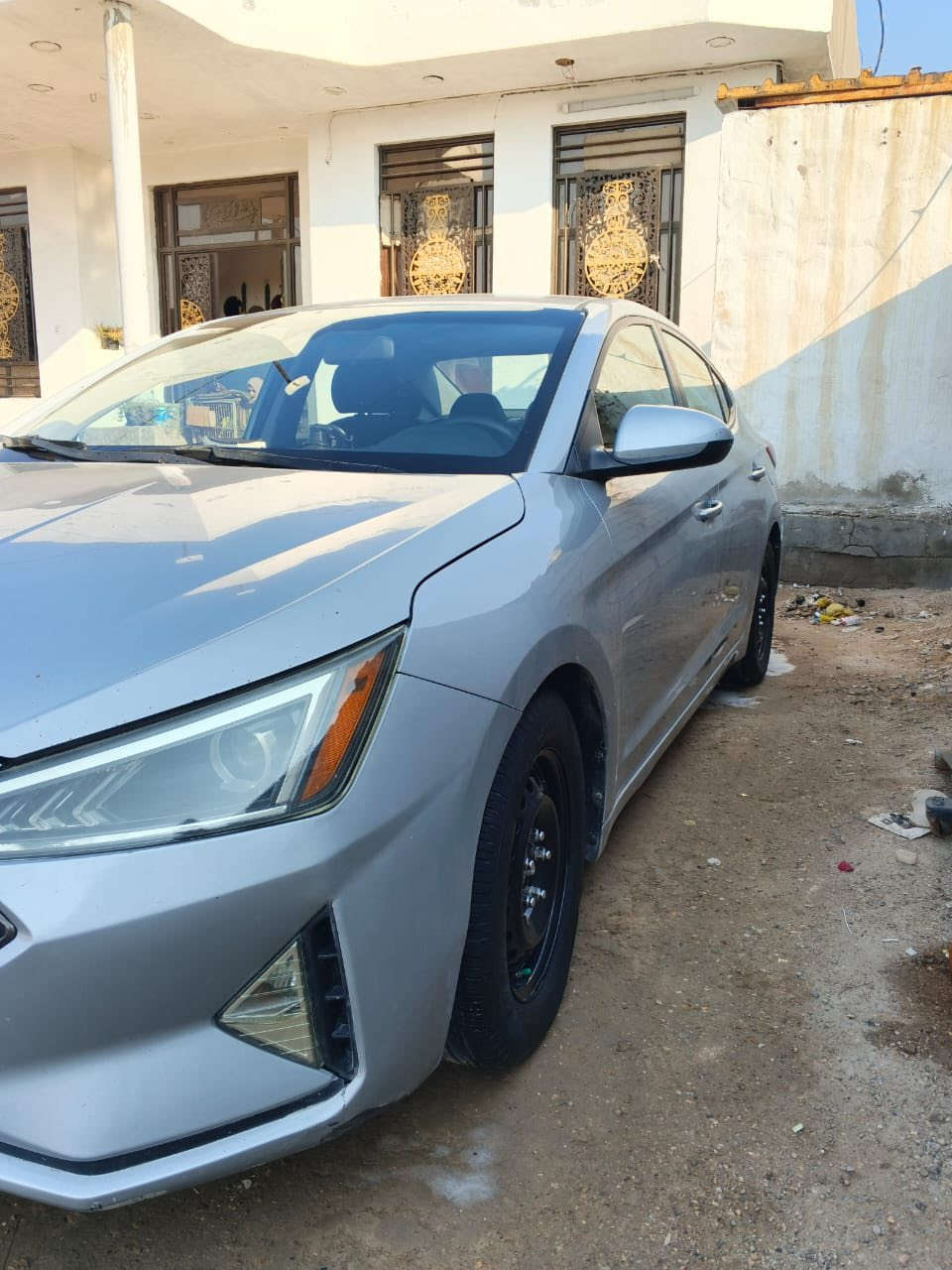 2020 
السعر 118 
بيها صفحة وبنيد وجنطة 
عنوان بغداد المحمودية 
***********
