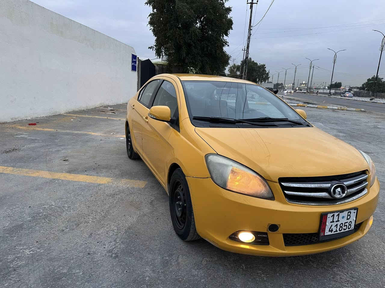 سلام عليكم فولكس مديل 11 مابيه صبغ ولا بارد مكينه  وكير جدت تبريد شغال كهربايات كله تشتغل صدره نضيف مكاني بغداد سعر52 وبيه مجال  بصيط كير عادي ***********
