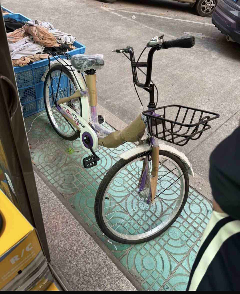 سلام عليكم اليوم وصلن باسكلات عدد 30 قطعه سعر القطعه 80 الف العنوان بغداد شارع فلسطين 
***********
اقل كميه 5 قطه
