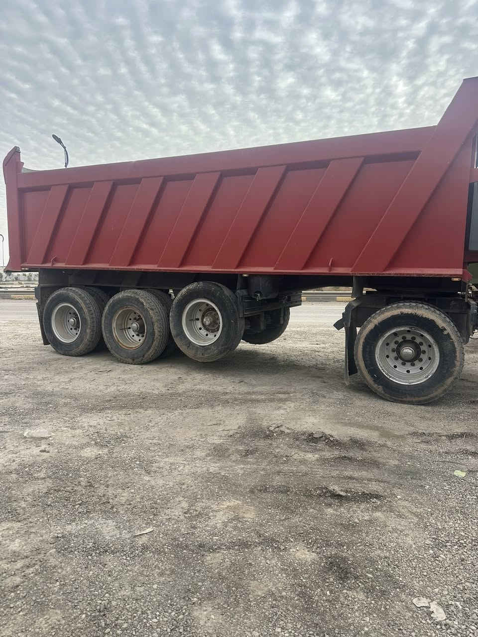 للبيع مقطورة مكفوله كفالة عامة السعر 210 وبيها مجال قليل لاستفسار على الرقم ***********
