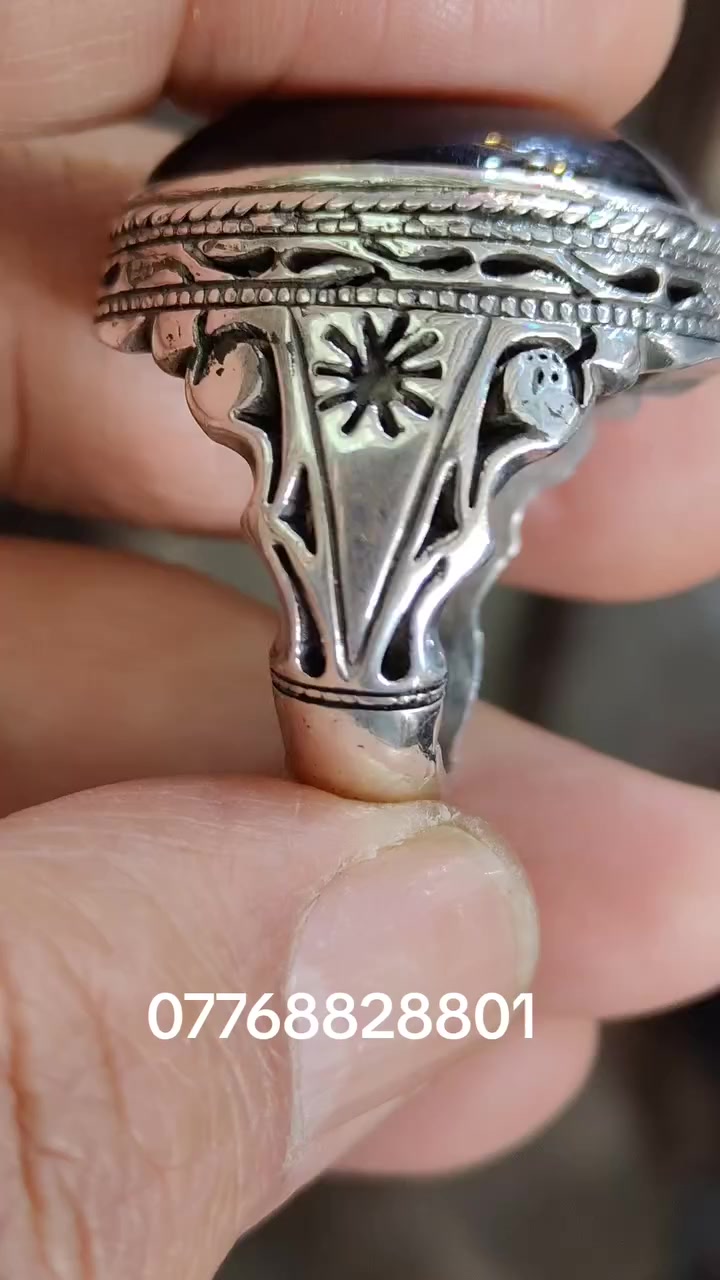 صياغه يدويه ثقيله شفة العبد 32 غرام السعر 150 مع التوصيل


**إذا كنت صاحب هذا الإعلان وتريد حذفه لأي سبب، رجاءا أرسل رسالة إلى الدعم الفني**