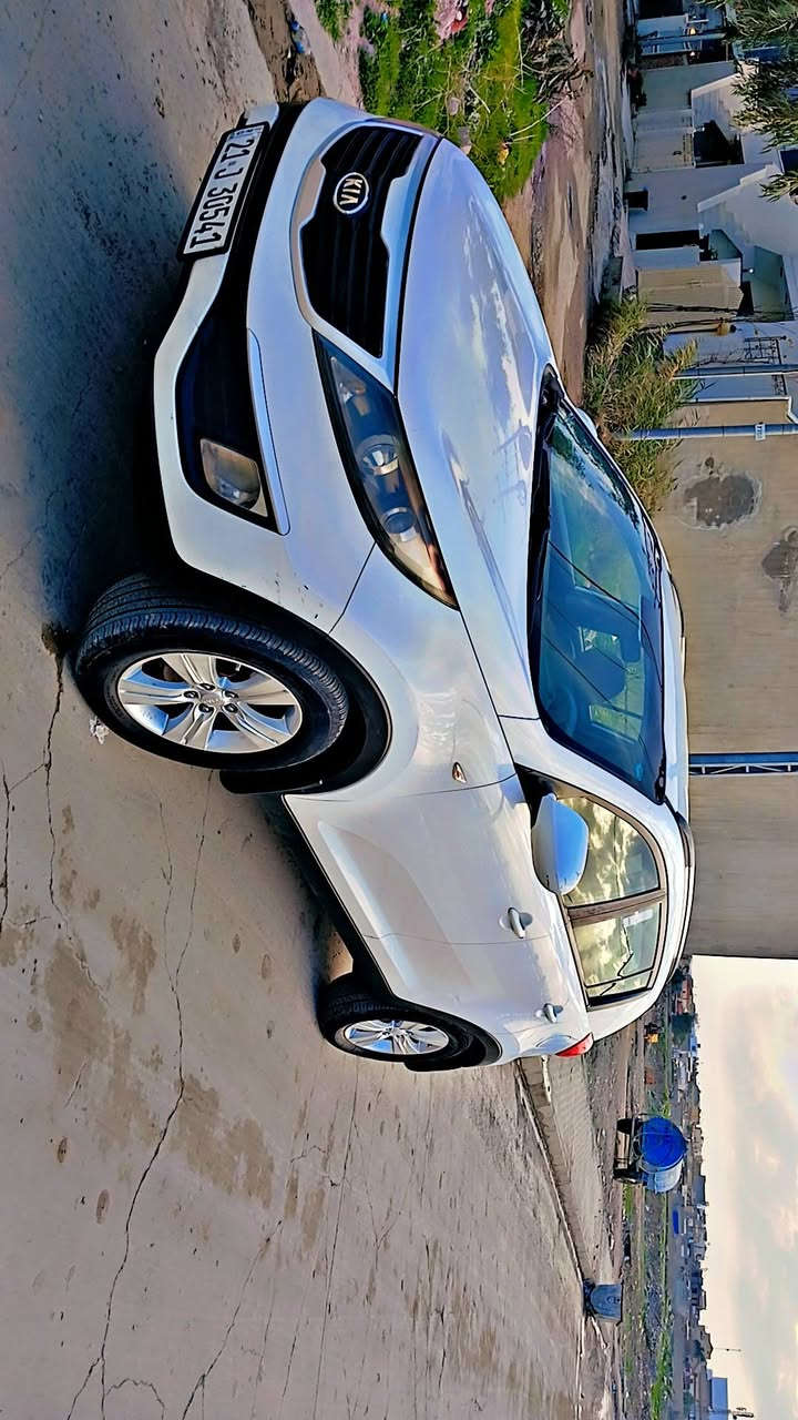 کیای سپۆرتاج مۆدیل 2011هیچی لێدراو سبوخێکی نیە شوێن کرکوک ڕقم تازە یە دفتر بنزینی هیە بە  سە نە وی بە سە رچوەشوین کرکوک***********
