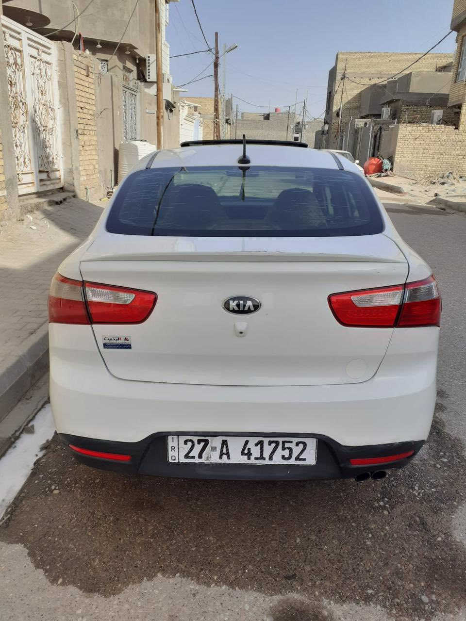 سلام عليكم كيا ريو البيع موديل 2014 سياره جاهزه فول فتحه بصمه تحكم استيرن اشاير بل مري سياره جاهز كير محرك حداديه تخم تاير تبريد كله جديد سنويه جديده هزه جديده رقم النكليزي سياره مكفوله السعر 83 وبيه مجال المكان السماوه الاستفسار ***********
