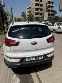 موجود خط من حي الجهاد ملتزم وسياره حديثه ومكيفه الاتصال ٠٧٧١٩٣٦٩٣٦١  ل...