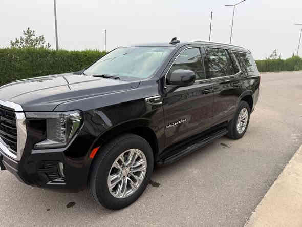 المحرك: V8 سعة 5.3 لتر
ناقل الحركة: أوتوماتيك
الدفع: خلفي

المواصفات:
تشغيل بصمة + تشغيل عن بعد
فتح الصندوق كهرباء
8 وسائد هوائية
ABS
هاند بريك كهربائي
شاشة عدادات + شاشة وسطية
كاميرا 360 درجة
حساسات خلفية
إضاءة زينون + LED
إنارة داخلية LED
جنوط قياس 20
مقود جلد مخيط + شفتات
مثبت سرعة + أوامر صوتية
مقاعد مخمل كهربائية
مرآة وسطية أوتو دِم
تبريد ثلاثي + تحكم خلفي
ثلاجة
نظام نزول منحدرات
نظام تحديد المسار
نظام مانع الانزلاق
حساسات ضغط الإطارات
أوضاع قيادة متعددة
ماسحة خلفية
رادار///جاملغ فقط بخ اثر شخوط وباقي كفاله
مرايا قابلة للطي كهربائياً مع إشارات
Bluetooth / USB / Type-C
مخارج طاقة
حوامل أكواب (8)
تطعيم داخلي ألمنيوم
نظام صوت BOSE///السعر (450) ومجال
رقم صاحب سيارة ***********
مكان سيارة اربيل
