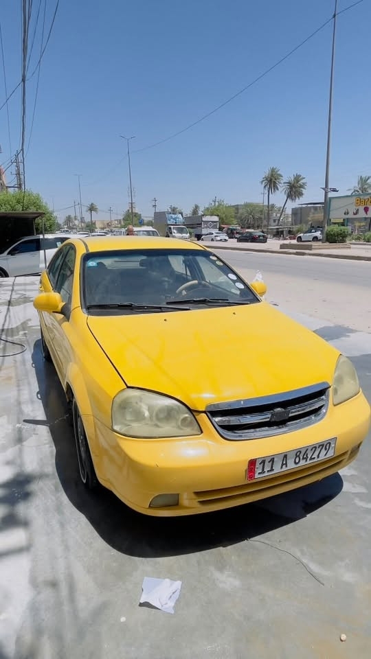 اوبترا خليجي تكسي 2008
رقم بغداد انكليزي باسمي 
جاهزه من كلشي 
تبريد 
حداديه 
محرك وكير بحاله جيده 
مكان حله النيل 
*********** 
السعر 57 $ وبيها مجال بسيط
