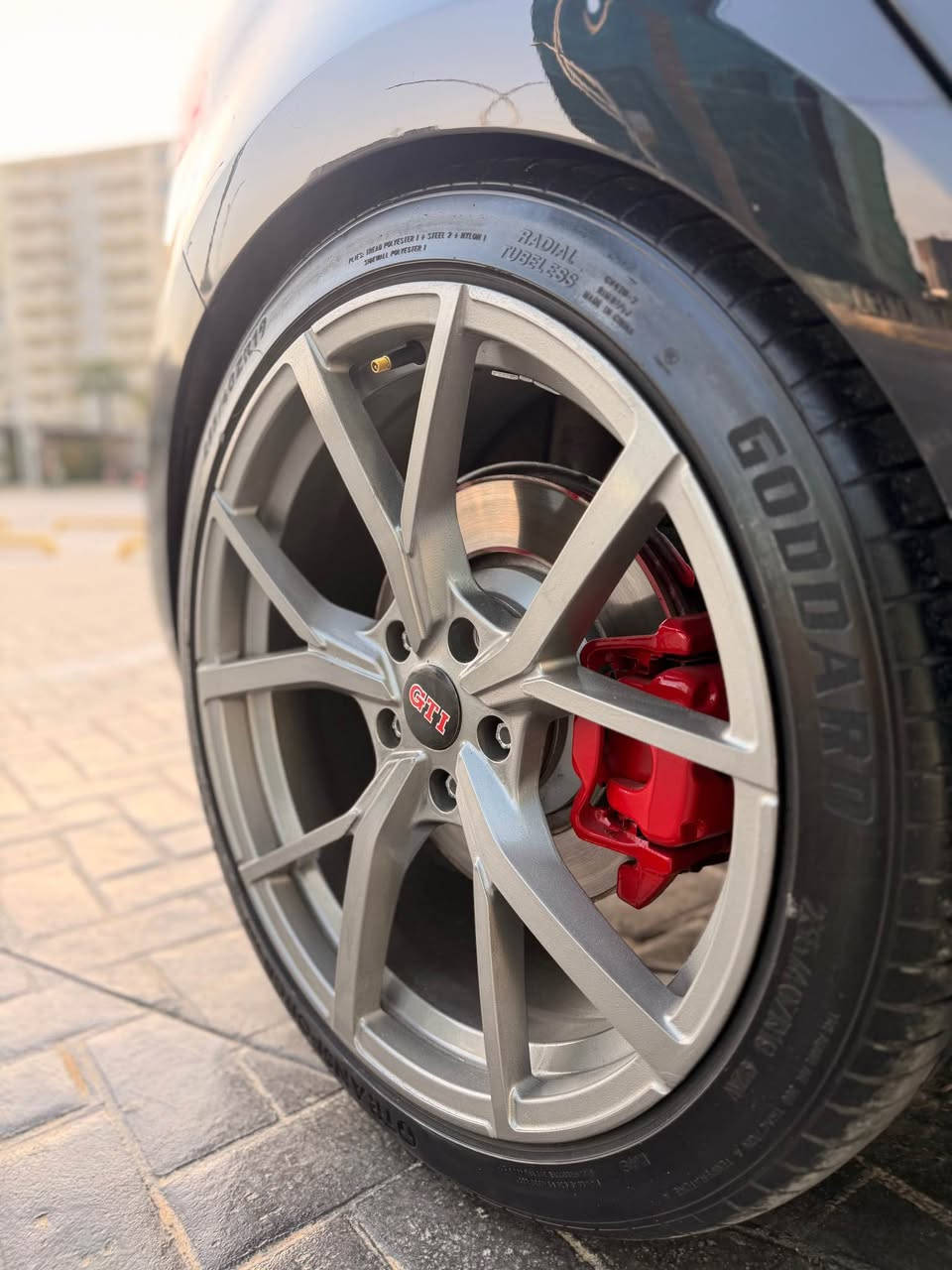 Golf GTI 7.5 autobhan performance 2020 S1+

گۆلف جی تی ئای 2020 ئۆتۆبان پێرفۆرمەنس 
گێڕی گۆلف ئاڕی لەسەرە Stage 1 

شوتە-داون پايپ- کولەری-راديتە رەسينگ
پۆپ کۆرن- باک فاير- کراکل- بۆک بانک-فارت
تەنها 39 مایل ڕۆیشتووە حەقیقی
قەباخ مەکەينە کراوتەوە
گێر مەکینە بە شەرت کارەبایات بەشەرت
بێ قنج و قۆپە دینار مەسروفی نیە 
سەیارەکە 2 پارچەو نیوی سبوغە ٤ جی بچوک PDR
بێ ناوگرتن ئیرباگ سوکان شان 
تەنها کەمێک بەدەنەی گرتووە 
سەیارەکە کامل دەست کاری کراوە سەوتیکی خۆشی هەیە 
تەحویل غرامه بەسمە هەموو بەشەرت 
سعری 119 وەرەقە مەجالەکی زۆۆر کمی تیدایە 
موشتەری تەلەفۆن کا واتساب  ***********
———————————————————————
كولف جي تي ئاي ٢٠٢٠ ئوتوبان بيرفورمنس ستيج ١ 
سيارة كاملة مجهزة عليها كير كولف ئار 
قپاخ محرک مفتوح
كير مكينة شرط 
ماشية 39الف مايل حقيقي 
ما بيه خدش و هيج اشياء سيارة مثل صابون 
ولا دينار مصروف بيه 
سيارة قطعتين و نص بيه صبغ ٤ مکان صخير PDR
بدون دواخل ايرباكات ستيرن و تكمة دشبول سليم 
سيارة معدلة مزودة عليها صوت طربي 🔥
تحويل غرامة وكالة اب شرط سيارة اب اسمنى 
سعر 119 ورقة مجال هواية خفيف 
الشراي يتصل رجاءً  *********** أربيل, العراق
