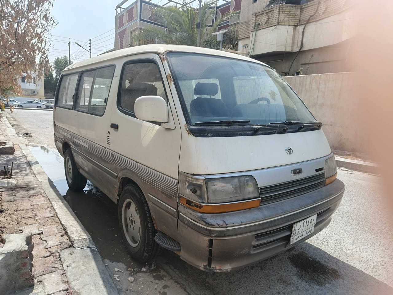 السلام عليكم كيا هايس موديل 2000 رقم بصره خصوصي كير محرك جديد تخم تاير جديد السعر 40 وبيها مجال ***********
