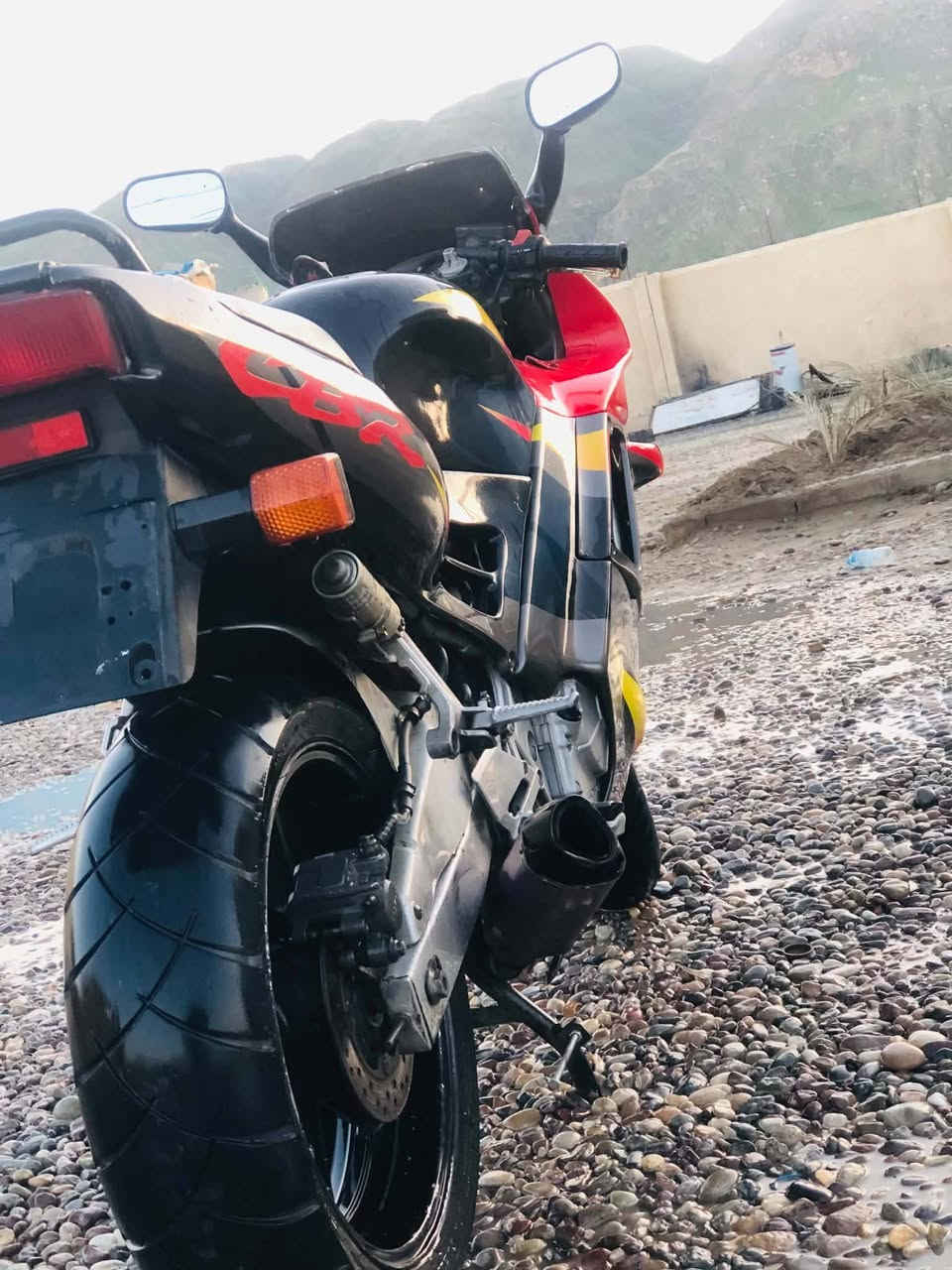 دراجة بطح f2 للبيع محرك 600cc محرك وكير شرط دراجه شعله وصوت وتخبل عل ٣ بطناش ادامه مسويلها كاملة من بريكات تاير خلفي كابريتارات بلكات نكره سلف شرط اي وقت دراجه متعوب عليها
باقي تفاصيل يم صاحب دراجه مكلف بنشر هاذا رقمه ***********
