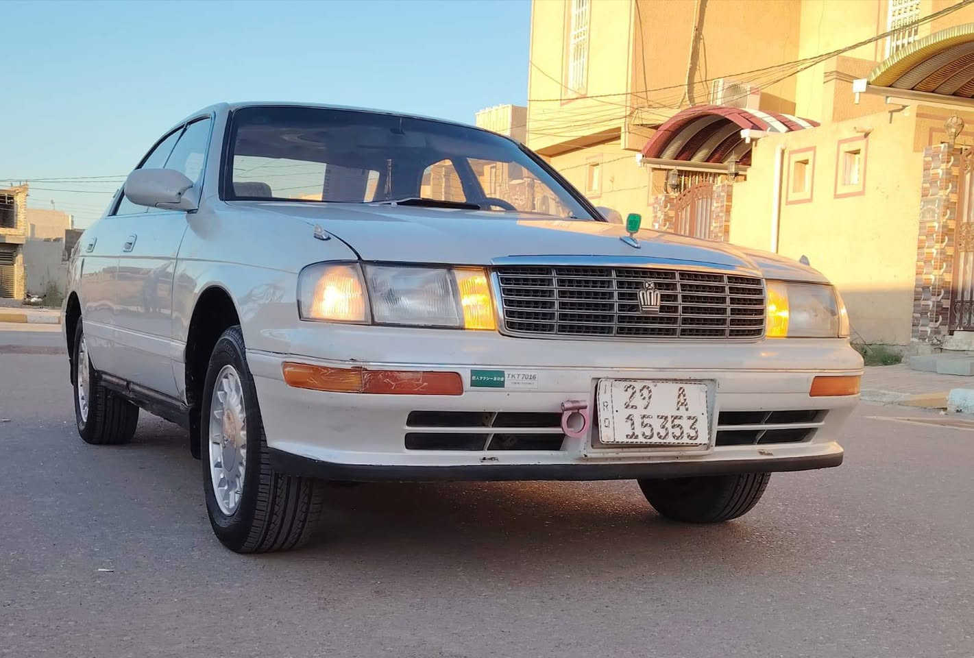 السلام عليكم بطه كراون 
موديل 91 كفاله من الصبغ 
كفاله من الضربه كفاله من كص ونقل جثه 
حداديه ورا وكدام بشرط كير ومحرك جدد 
بيها طكه جراد خفيفه كهربائيات شغاله 
ماعايزها شي ولا بيها نقص سنويه لل 30 باسمي السعر 54 وبيها مجال شي قليل عنوان واسط كوت ***********
