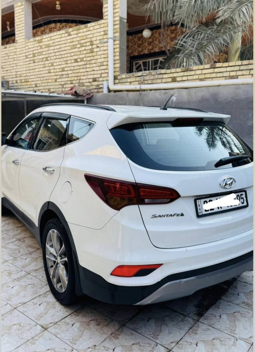 سلام عليكم للبيع سنتافيه مديل 16 رقم اربيل الدولي 7راكب 4سنلدر مكفوله كفاله عامه صبغ ضربه تبديل مكينه مامفتوحه لاتبخير ولا تنقيص سياره جديده وجاهزه من كلشي مال جناي مناقصه شي حداده جديده طخم تاير جديد السعر 172 وبيهه مجال مكان السياره بصره قضاء القرنه  مكلف بالنشر للاستفسار ***********/***********
