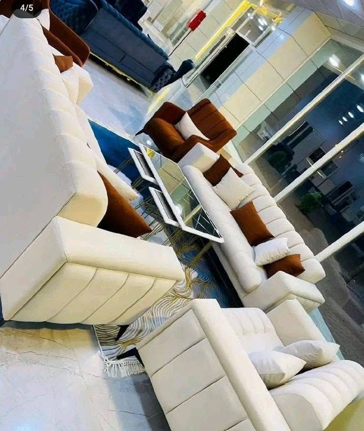 عرض خاص  خلال اسبوع فقط 

سعر 395فقط 

أنتبااااه إلى لأسعار 
ال١٠ مقعد   395
ال٩مقعد  370
ال٨ مقعد   335
ال٧مقعد  305
ال٦مقعد  270
ال٥مقعد  235

توصيل داخل بغداد مجانا  اطراف15
صنع عراقي  
أحدث التصاميم الفنية 
🖍الشغل حسب طلبكم من ناحية اختياركم الالوان وعدد المقاعد 
⭕️مواصفات العمل 
♦️اسفنج. مميز 
⭕️ الخشب مقعد مضغوط
رجل عظم عاج او نيكل ذهبي

⭕️القماش 
 قديفه 

❇️قياسات القنفات ❇️

العرض 75
190سم  القنفه الكبيرة ام ثلاث مقاعد 
150 سم القنفه الوسط ام مقعدين 
75 سم  الكرسي. 
🌹🌹🌹🌹
جميع الالوان متوفره
توصيل داخل بغداد مجاني أطراف 15

التوصيل  سريع 
للحجز ارسل
 الصورة 
والاسم 
ورقمين موبايل 
والعنوان
على الخاص


**إذا كنت صاحب هذا الإعلان وتريد حذفه لأي سبب، رجاءا أرسل رسالة إلى الدعم الفني**