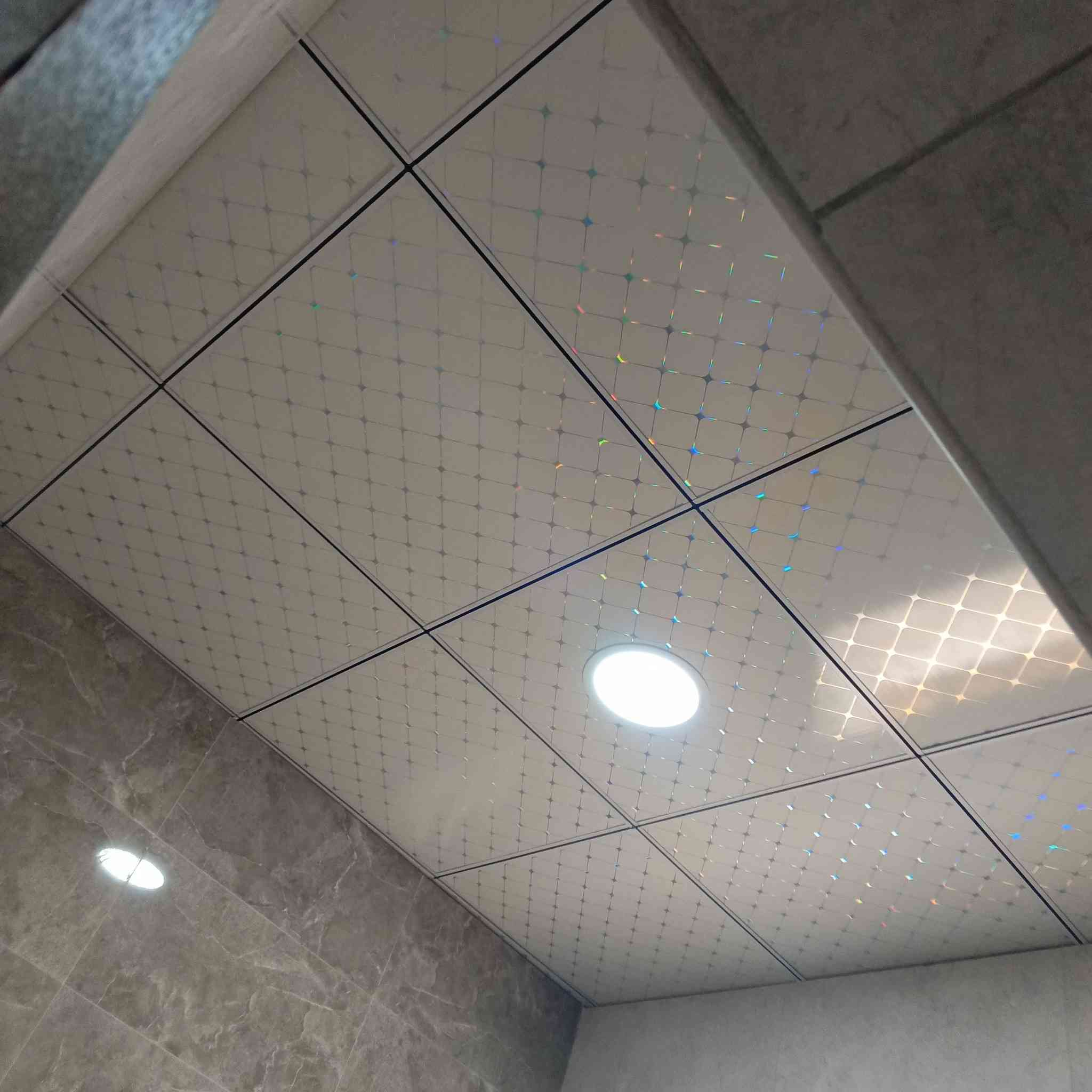 الحمدلله
تم إنهاء عمل سقوف ثانوية لأحد الزبائن في كربلاء 
بسعر مناسب وبوقت قياسي 
للاستفسار ***********
نيو ديز للديكورات والاصباغ New days 
هذا البيج مالتنه وبالخدمة 👆
