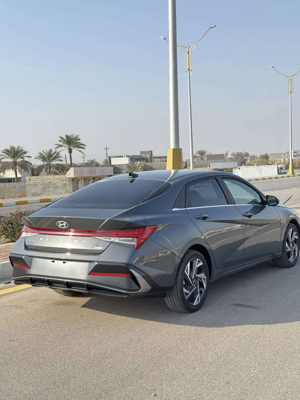 سلام عليكم
النترا هايبرد موديل 2024 تمشيك بالتفويله 800كيلو متر
وارد أمريكي حادثه فقط حافه البنيد بدون صبغ جديده جدا بدون دواخل فول الفول
جلد وفتحه
وكشنات حار وستيرن حار
قياده. ذاتيه وتحديد مسار وتوقف ذاتي ونقطه عمياء توصيل يم صندوق يفتح
لد أمامي ولايت عدسات لد خلفي سايد بريك بصمه واوتو هولد
ويل 17
شحن واير لس
سياره دخول جديد وماشيه فقط 23الف كيلو متر
تفاصيل اكثر اتصل ***********
