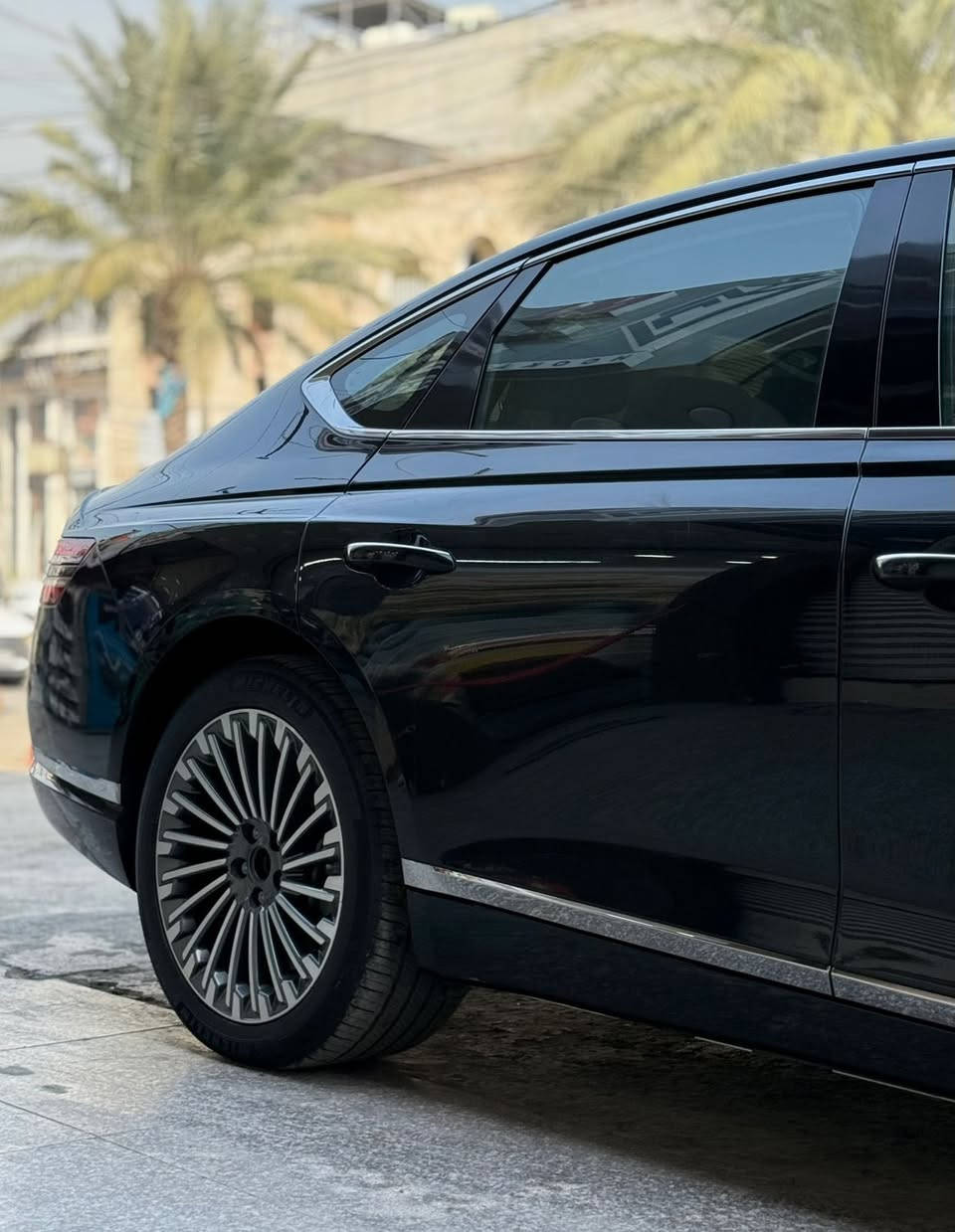 جنيس كهرباء بكامل G80 موديل 2023 ماشية 5000 فقط بيه جاملغ امامي صبغ ونص بباب سايق بدون ايرباك بدون بجم سعرها 
25,500$ قفل 
***********
