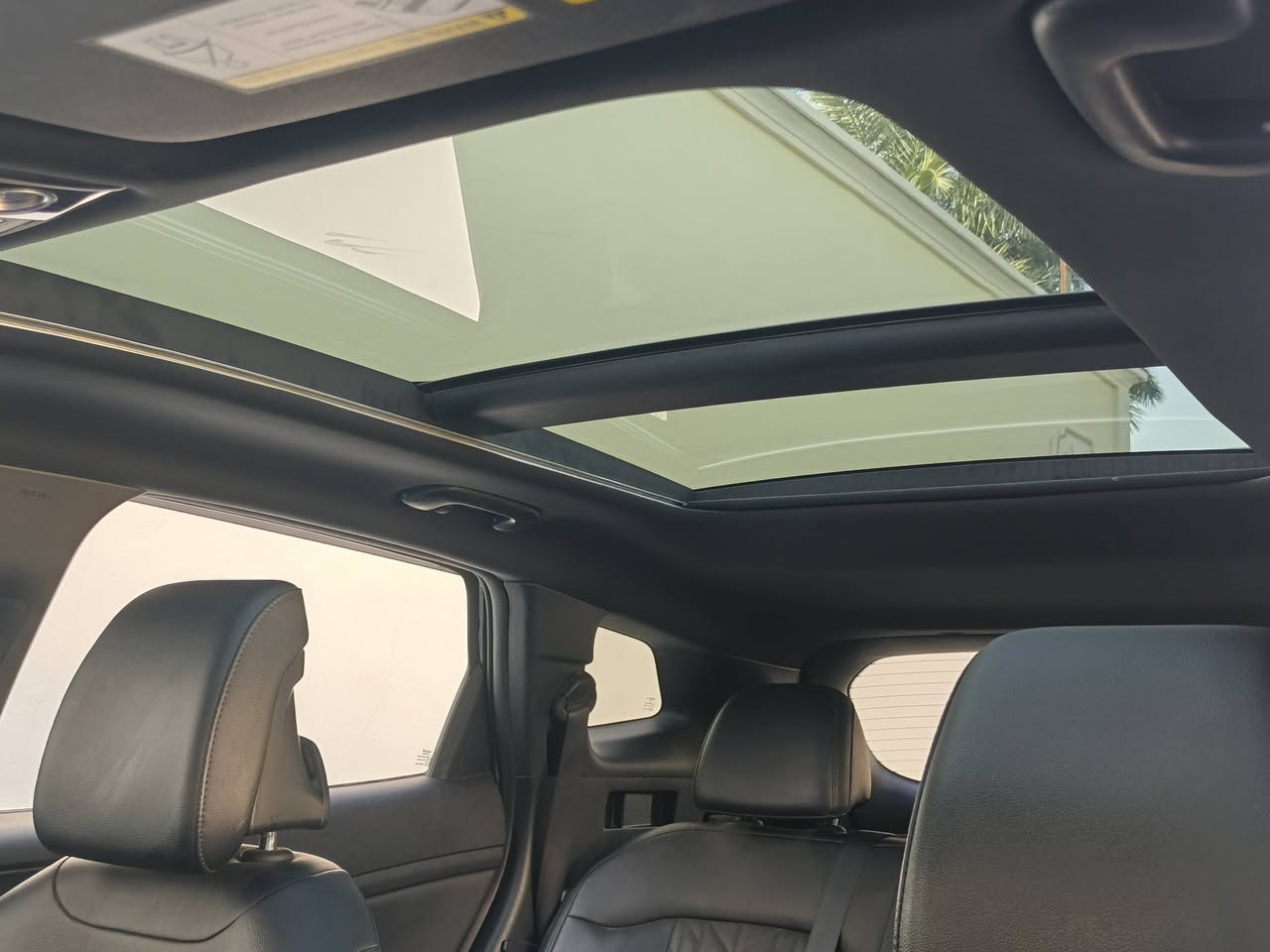 السلام عليكم ورحمة الله وبركاته،
سبورتج ٢٠٢٤ فول موصفات 
بيها قطعه صبغ قبق جنطه 
مكان السياره بغداد باسمي
*********** واتس 
***********
