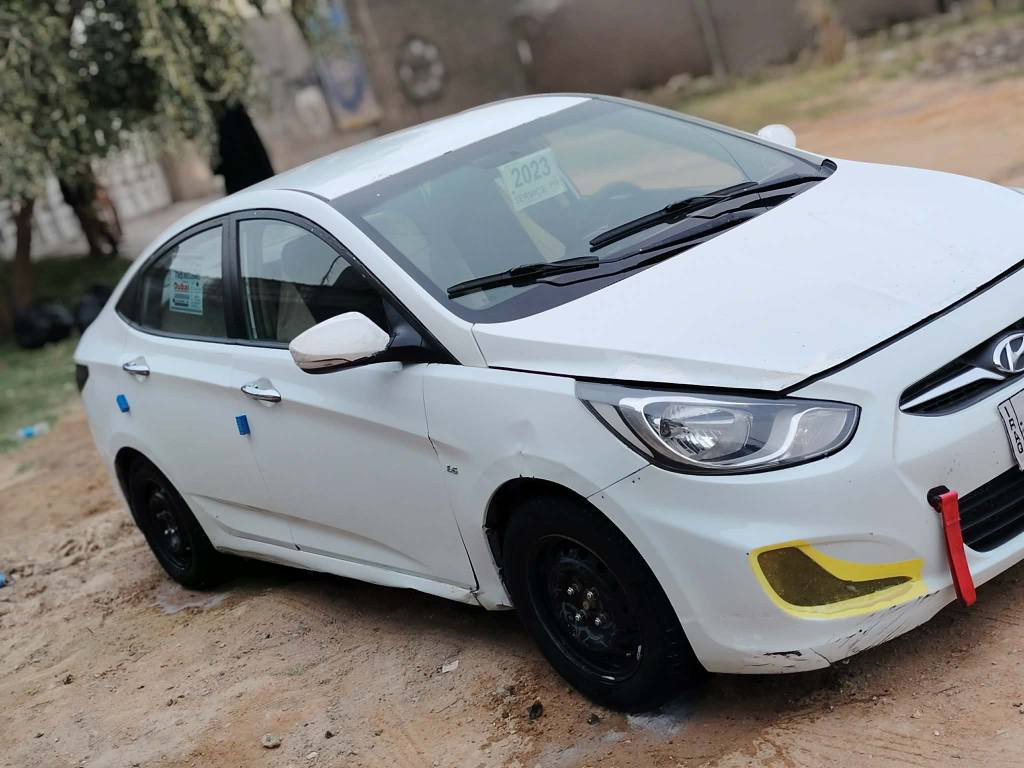 اكسنت2013 خليجي نص فول مكينه 1600 سيار بيه رشات بصيط مكفول من الحادث وتبديل مكينه كير حدادي مكفوالت السعر 72بيه مجال الرقم الهاتف ***********او *********** كربلاء, العراق
