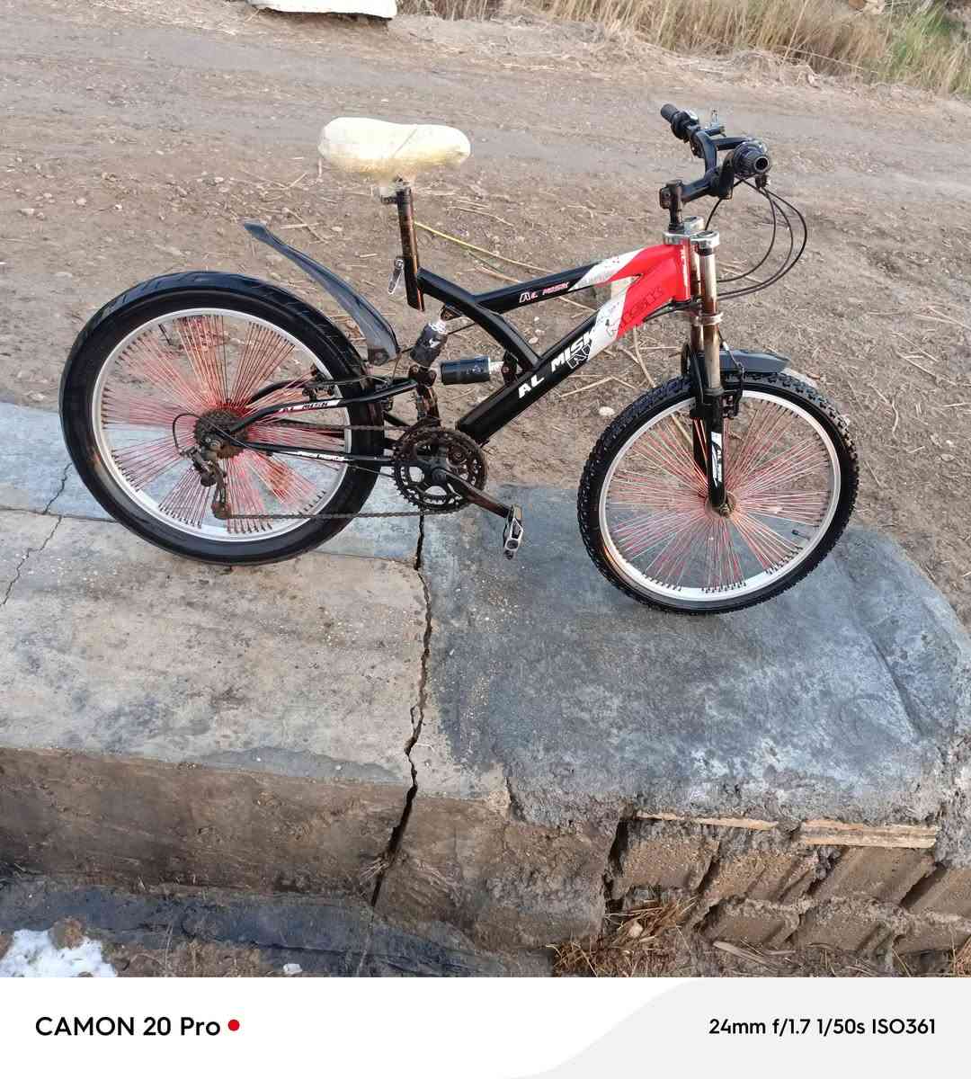 بايسكل للبيع المكان صويره وهذا رقمي ***********
