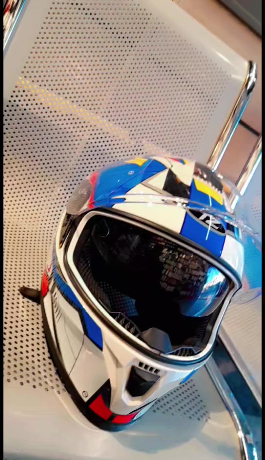 سعر ٤٠ . مكاني الدوره .


**إذا كنت صاحب هذا الإعلان وتريد حذفه لأي سبب، رجاءا أرسل رسالة إلى الدعم الفني**