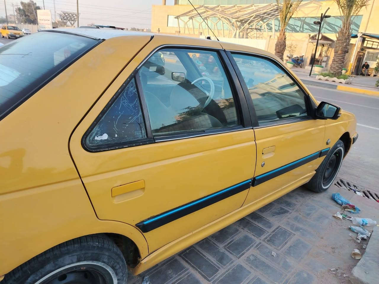 السلام عليكم ورحمه الله وبركاته بيجو بابل للبيع مديل 2015 سياره باسمي تحويل ثاني يوم مكان السياره كربلاء المقدسه رقم صاحب السياره *********** السعر 43 وبيهه مجال قليل
