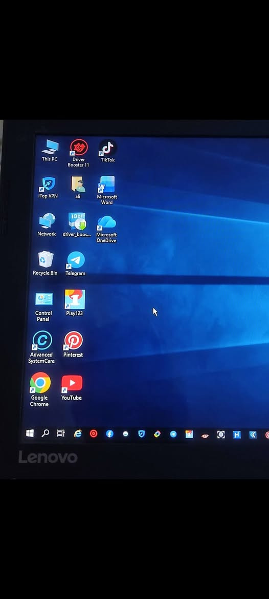 سلام عليكم لابتوب للبيع منصب بي جميع البرامج وتفحص وتشوف بعينك السعر قيمة وخضة مكان نجف حولي الستفسار ***********
