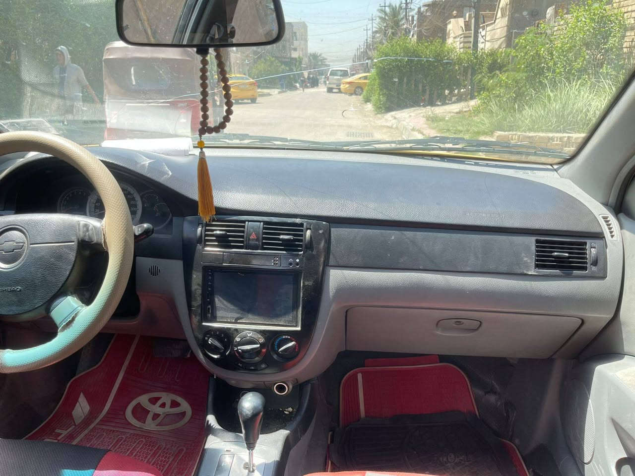 🚖 للبيع — شفر ليتي أوبترا 2010 تكسي بلادي 🚖
✔️ المحرك والكير خير من الله
✔️ تخم تايرات جديد
✔️ باتري جديد
✔️ تبريد شغال ❄️
✔️ تدفئة شغالة 🔥
✔️ جميع الكهربائيات شغالة
✔️ حدادة خير من الله 
✔️ السيارة جاهزة وما بيها صرف

💰 السعر: 65 ورقة وبيها مجال للشراي الجاد
الرقم ديالى
📍المكان: بغداد — العبيدي
📞 ***********

🔄 تحويل ثاني يوم
👤 راعيها موجود
