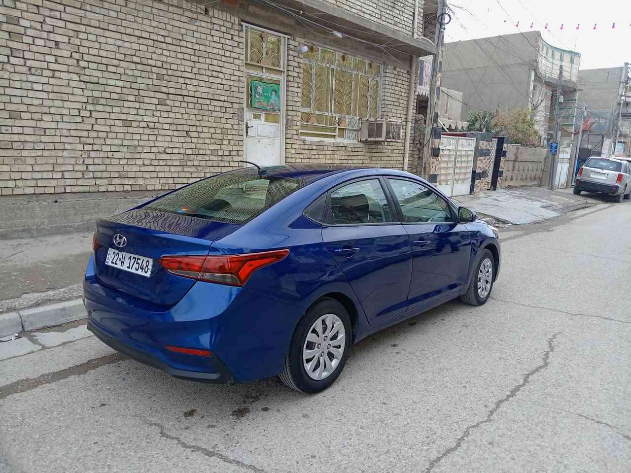 هونداي اكسنت موديل 2019 وارد امريكي حادثها بين باب الصدر والباب الوراء والداير مال جاملغ الخلفي بدون دواخل بجم كبس صور الحادث مرفقه ويا منشور محرك ممتاز كير ممتاز حداديه جيده سياره تخم تاير جديد مواصفات كاميرا خلفيه تحكمات ستيرن جهتين ثلاث انظمه قياده السعر 115 بيها مجال الاستفسار على هذا الرقم *********** محمد العنوان بغداد الشعب
