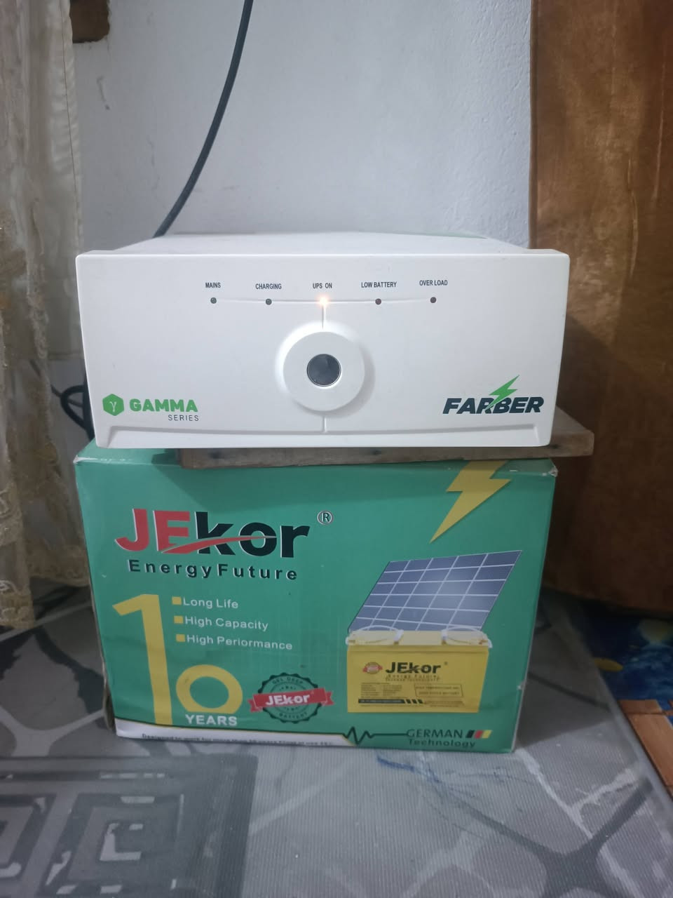 عاكسه فاربر 850v وبطاريه جيكور نوع جل 100A تكدر تشحنه ع مولده الشارع ومولده البيت بيه نضامين تحويل صفري ونظام تحويل لجهزه تصير مثل ليوبي اس بطاريه جديده بعدهي 
 سبب البيع اشتريت منضومه اكبر سعر  335


**إذا كنت صاحب هذا الإعلان وتريد حذفه لأي سبب، رجاءا أرسل رسالة إلى الدعم الفني**