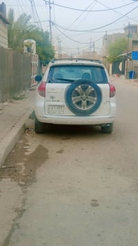 تويوتا راف فور • متاح