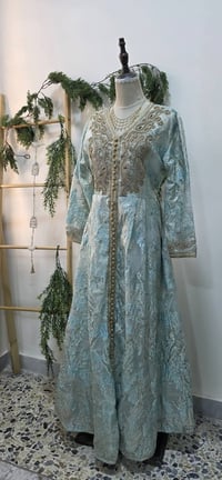 دراعات وبشتات • فساتين • توصيل بغداد