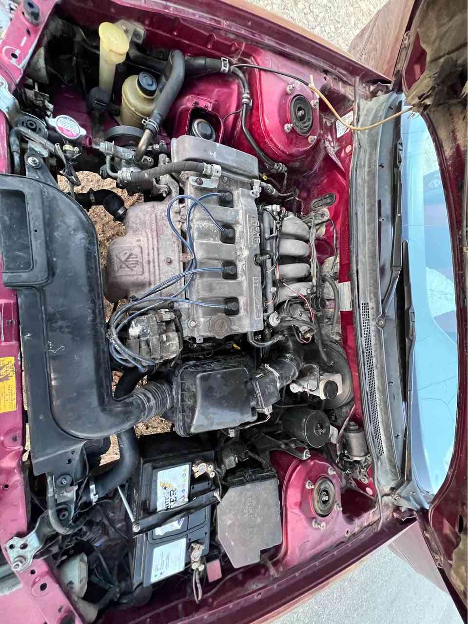مازدە مۆدیل ١٩٩٣  گێر مەکینە موسو براوە وەرگەران بەشەرت سبوغ عامە  بۆ جوانی تەنها چاملغی دواوەی لای سەکن لێدراوە ئەوەی تر هەمووی بەشەرت ئارم پلاستیک ئەوەلیات بەشەرت سحری ٣٤ وەرەقەو مەجال  گۆرینەوەش دەکەم بە پیکاب
ژ.م. *********** شقلاوة, أربيل
