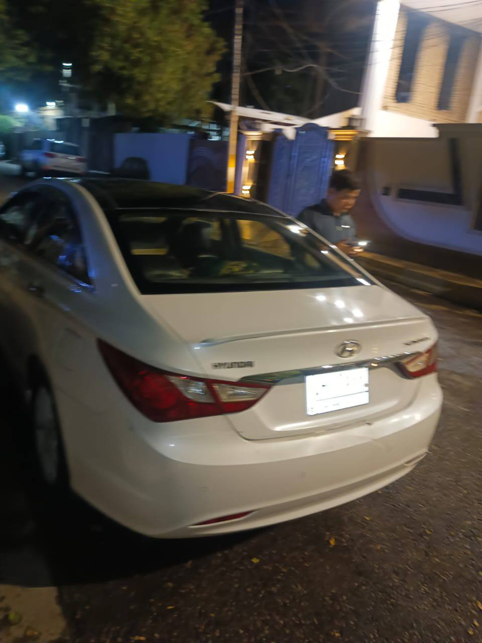 السلام عليكم سوناتا 2011 خليجي مضلع بيه صبغ باب الصدر سياره نضيفه 4 سلندر محرك 2400 بانو رامه الاستفسار ***********////***********
