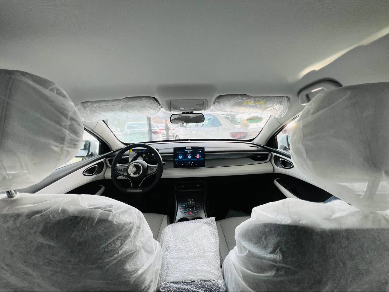 BYD seal 05 0Km بە ڕەنگی ڕەشو سپی بێ ملاحەزە بەردەستە
0750 453 6054 أربيل, العراق
