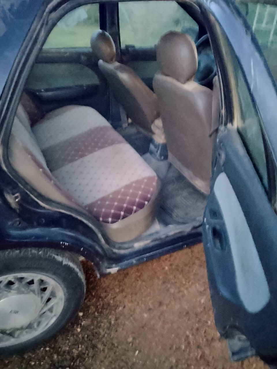 سلام عليكم سيفيه 93لبيع رقم بغداد الماني السياره مشط ستيرن كايم لسعر 30وبيها مجال مكان بغداد ابو غريب مامتواجد عل نت ***********//***********
