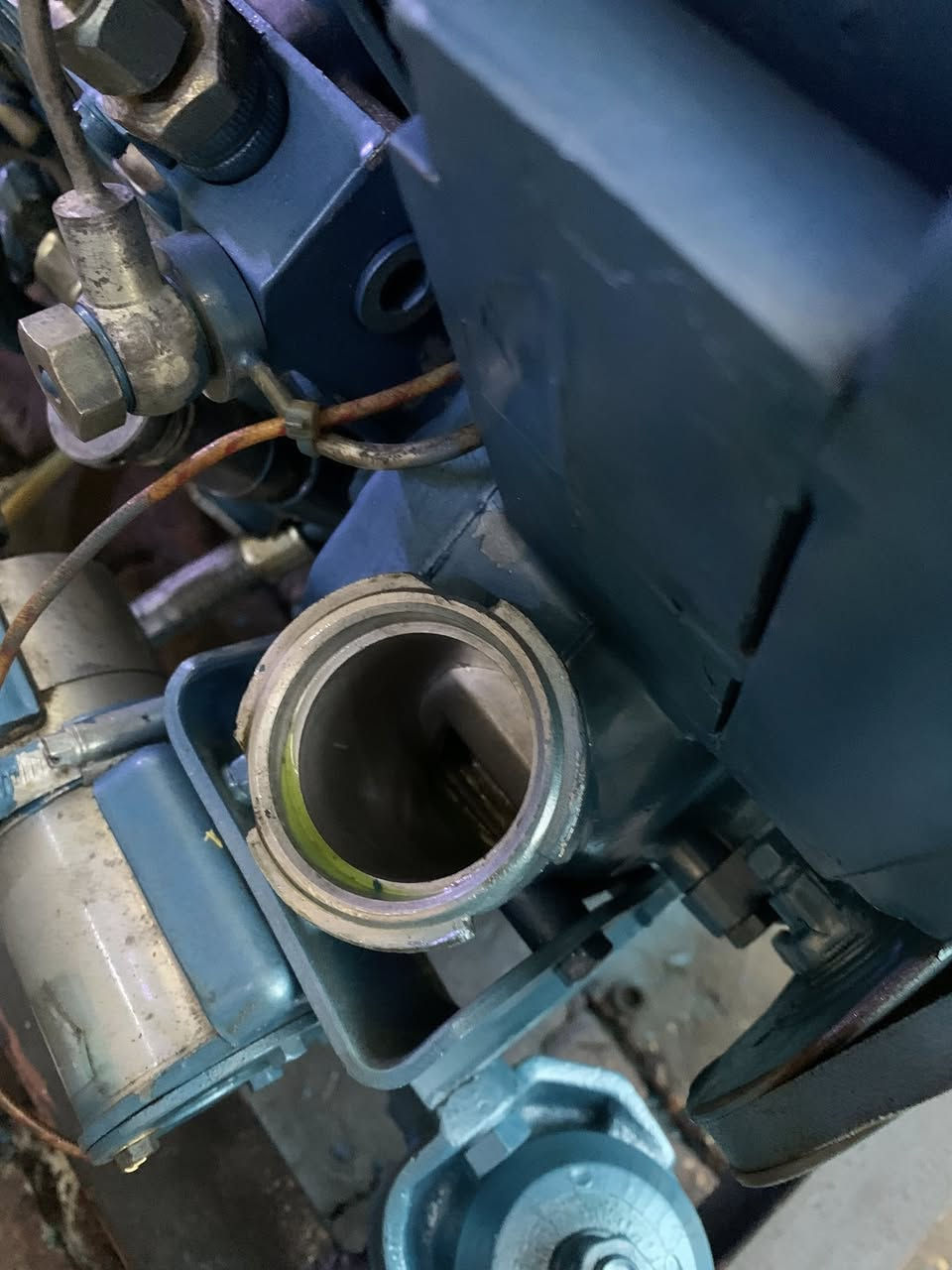 تم وبحمد الله تعالى وصول وجبه مولدات منوعه 
دويس لماني صاروخ مشتغل خارج العراق فقط 
ساعات العمل. كلش قليله  واكو زيرو
دويس 4سلندر    القدره 40كيفي kve بلادي
دويس 3سلندر    القدره 30كيفي kve بلادي
دويس3سلندر    القدره 25كيفي kve بلادي
دويس2سلندر   القدره 12.5كيفي kve بلادي
بيركنز افج 3سلنرد حجم 91ملم ساعه العمل 66
القدره 30 كيفي kve بلادي 

العنوان الأنبار الفلوجه الكورنيش قرب جسرالقديم
الاتصال والاستفسار واتساب   ***********
يوجد توصيل كافه محافظات العراق
