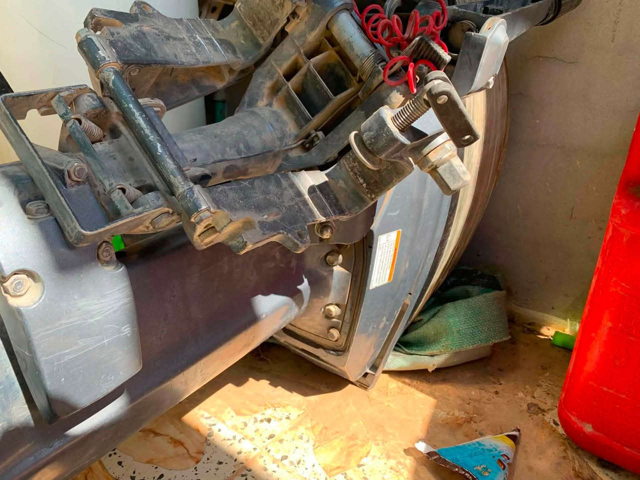 مكينة ياماها ياباني الاصلية
شرط برغي ممفتوح بيها

حجم ٣٠

شفت طويل

مبدل جبنة كير فقط

والباقي كلو مكفول 

جرة حبل تشغيلها

مكاني صلاح الدين بيجي
السعر ١٩ وبيها مجال

‭***********‬
