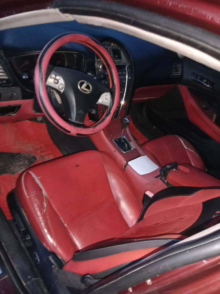 السلام عليكم
لكزز ادوات بدون كصة مرقمة شمالي 
السعر ٢٣ وبيهه مجال حك جيتك بس مكانهه 
 ناصرية  ***********
