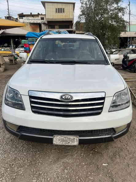 السلام عليكم 
سيارة مهاڤي 2008 فورويل سيارة نظيفه حيل قبل فتره عمرته على ايدي وسيارة رقم بغداد وباسمي يعني تحويل ثاني يوم ..ضررسيارة بيه چفيه على جهة سايق وكم ملاحظة بسيطة بيه .. سعر سيارة 100  مكاني بغداد موبايل ***********
