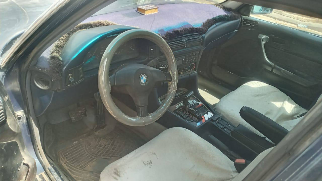 سلام عليكم بي ام حلوه ونظيفه جاهزه مكينه وكبر بلاد  ‏‪***********‬‏
