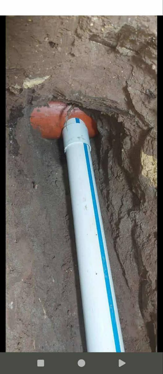 نعمل بسحب ماء ومجاري جميع مناطق بغداد وبنسب الاسعار ***********

