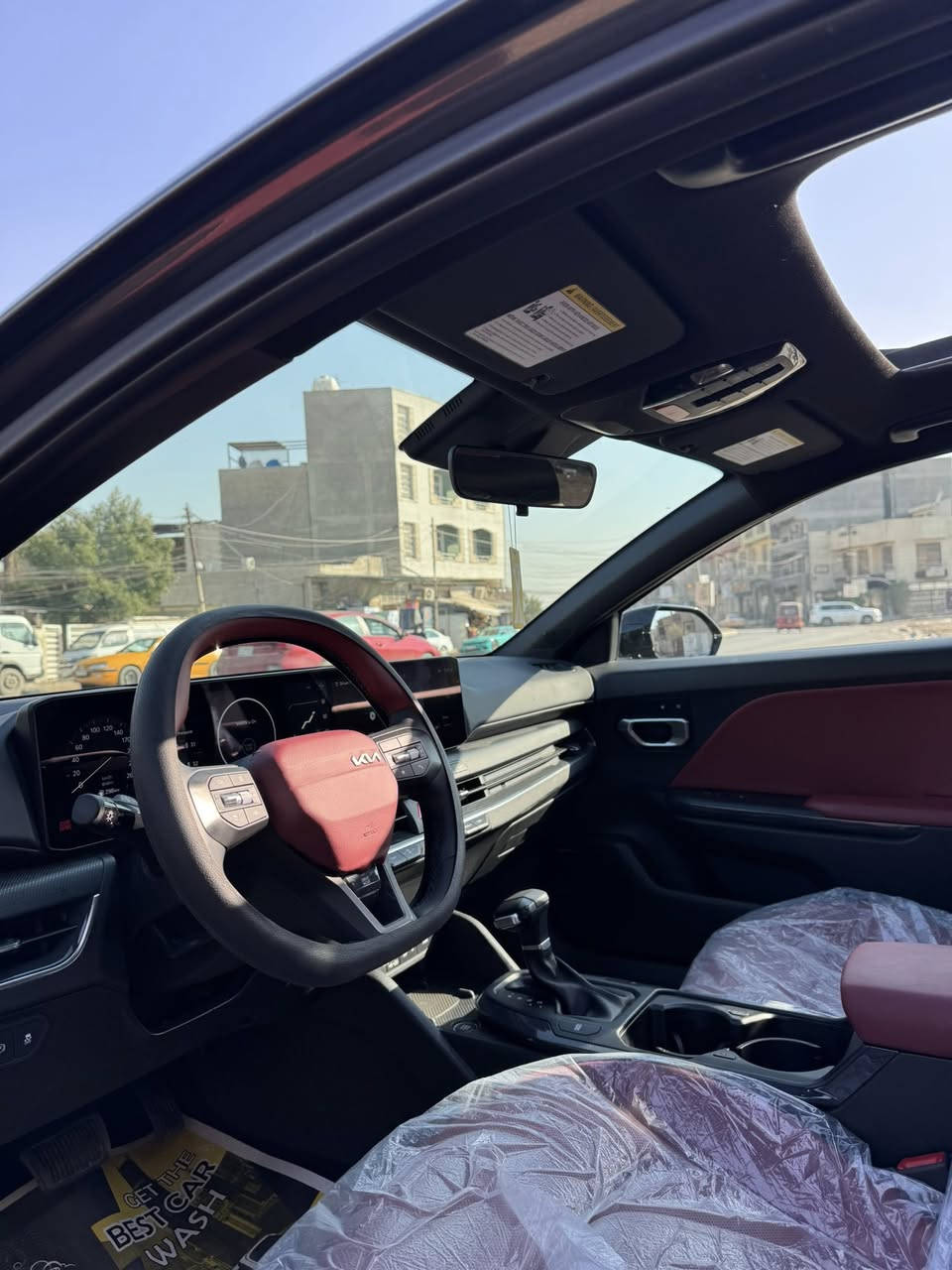 Kia K4 GT-Line 2025
اللون :- نفطي              
الموديل :2025
سعة المحرك :- 2.0
المسافه المقطوعه :-
Mi 1600

الاضافات 👇👇
قيادة ذاتية + مثبت سرعة
اوتو هولد 
بصمة
تشتغيل عن بعد 
كشنات تدفئه وتبريد 
خزن ميموري 
شاشه كبيره متصله
كامره 
تحكمات مسجل
تحكمات سرعه
فرش مخمل اسود  
هاند بريك كهرباء 
رادار امامي
لايت زينون
فتحة بانوراما 
شفتات استيرن
🚗🚗   حادث السياره كما موضح في الصور  🚗🚗
بدون دواخل فقط بنيد مبدل نفس لون بدون صبغ سيارة 
مكان السيارة البلديات 
هاتف ***********
السعر 197$
