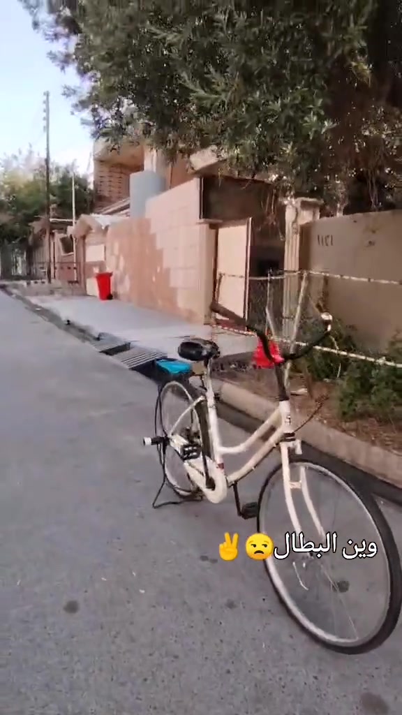 السلام عليكم بايسكل عبد الحليم للبيع حجم 26 موديل 2018 نظافه 100 بالميه اغراضه كامله بيع ومعارض السعر 100 وبيمجال الاستفسار على الرقم *********** رقم بي واتساب
