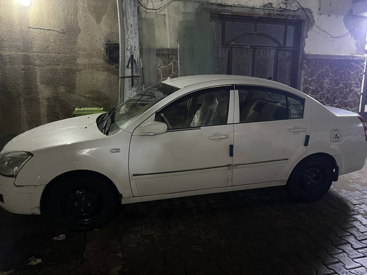 سياره شيري A5 محرك كوين كير عادي للبيع كهربائيات شغاله محرك مابي شي الكير شغال بس الثالث والرابع يرادله تجفيت رقم قادسية دولي هزه جديده لاتوجد غرامات مروريه السياره باسمي اني تحويل مباشر 
السياره صارف عليه اني مرتبه الله شاهد السعر ٣٧ وبيه مجال بسيط 
موديل 2013
*********** يتوفر وتساب أو اتصال 
العنوان بغداد الحريه
