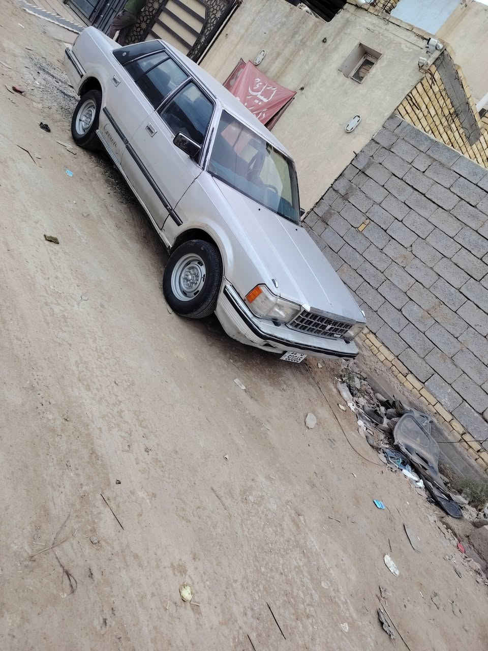 سلام عليكم سوبر مديل 85سيارة جاهزه من كلشي مكينه اوكير توني شادهن صارلي اسبوع حداديه جديده تخم تاير رقم بغداد بسمي انكليزي  تحويل ثاني يوم السياره لاظربه ولا شي اترايك وين مايعجبك السعر 50اوبيه مجال قليل مكان سيارة بلناصريه 0788 984 4376امكلف بلنشر رجاء الشراي  يتصل على صاحب السياره على رقم
