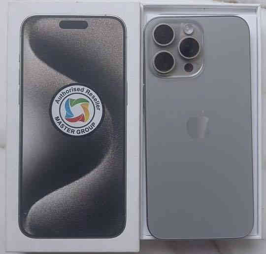 السلام عليكم ايفون 15 برو ماكس تيتانيوم نضافه 100/100 شرق اوسط جهاز جديد بعده ذاكره 256 بطاريته 97 ويا كارتونه مالته ول ملحقات مكاني بغداد حي الجهاد  (
سعر مليون و 190الف) وبي مجال للشراي 
***********
