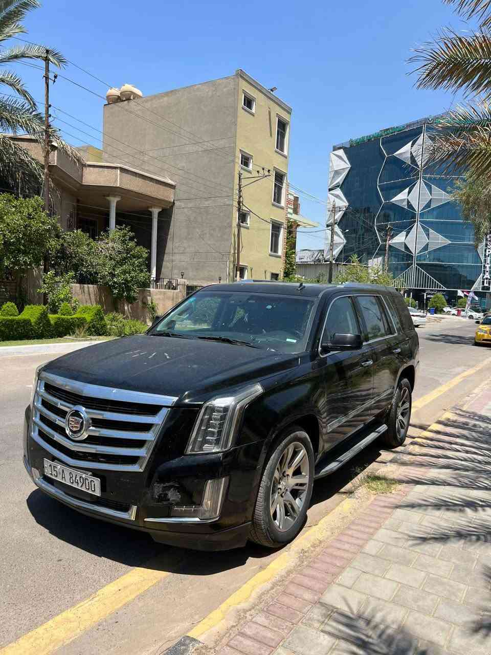 كديلاك سكاليد 2015
فئة لكجري 

دخول جديد ماشية 140 ميل

بدون حادث دخول كلين

رقم انبار

السعر 30 الف وبيه مجال 

عنوانه بغداد 

***********
