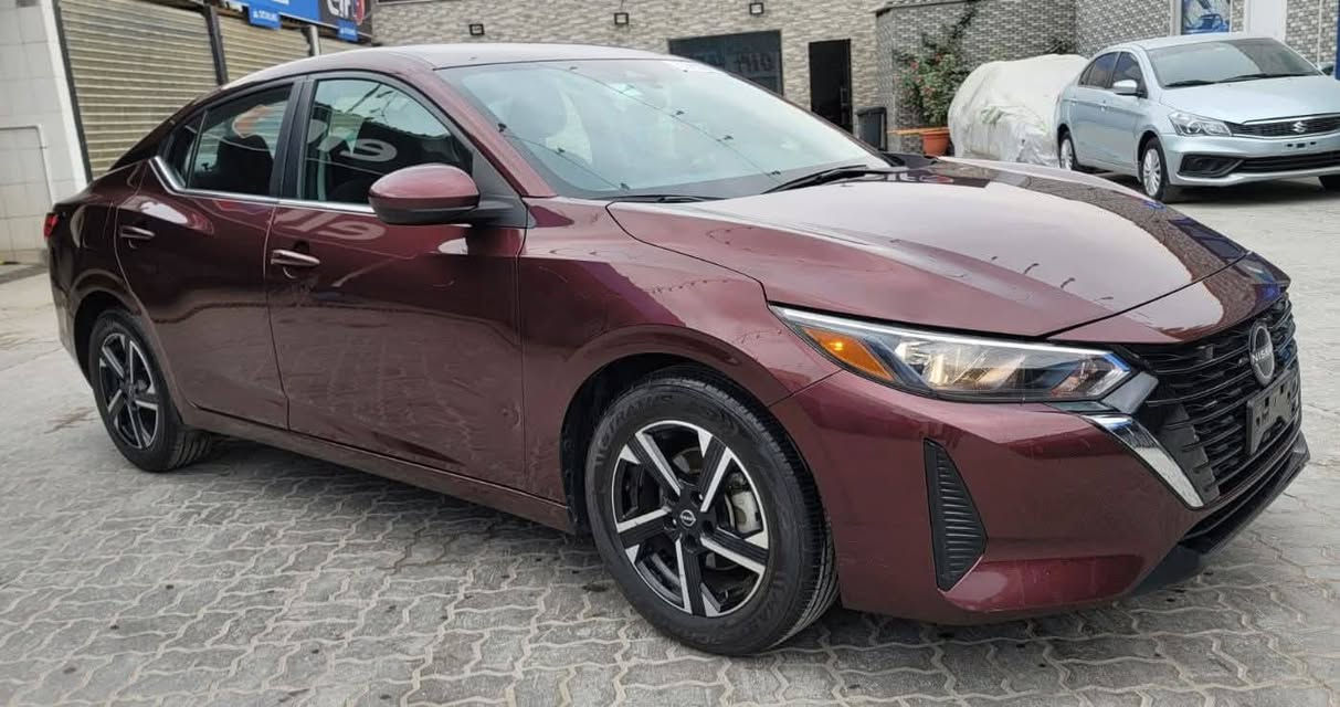 --
بسعر مناسب 122 ورقة 
نيسان سنترا  موديل 2025 الشكل الجديد
ماشية 20 الاف فقط 
 مواصفات sv
الشكل الجديد
بحالة الزيزو  
جديده بعدها بريحة الشركة 
وارد امريكي رقم كاتي يترقم شمالي عندك ٩٠ يوم للترقيم  
 بنيدوجامولغ صبغ بدون شاصي فقط بدنه اشويه بي 
بدون اي ضرر داخلي / الايرباك راجع سستم
دخول جديد
حجر البيئه  بلادي
مواصفات sv 
محرك 2000 
بصمة تشغيل 
بصمة ابوب 
تشغيل عن بعد
رادار امامي خلفي جانبي
قيادة ذاتيه تحديد مسار
شاشه ايباد تدعم كار بلي 
كامرا خلفيه دواره 
حساس خلفي
فول تحكم استيرن جهتين
كروز سرعه 
سايد بريك بالرجل 
وباقي المواصفات معروفة Sv 
للاستفسار     
اتصال +واتساب 
 مكاني  : ديالى خانقين  
السعر122   ورقة سعرها 
***********
***********
